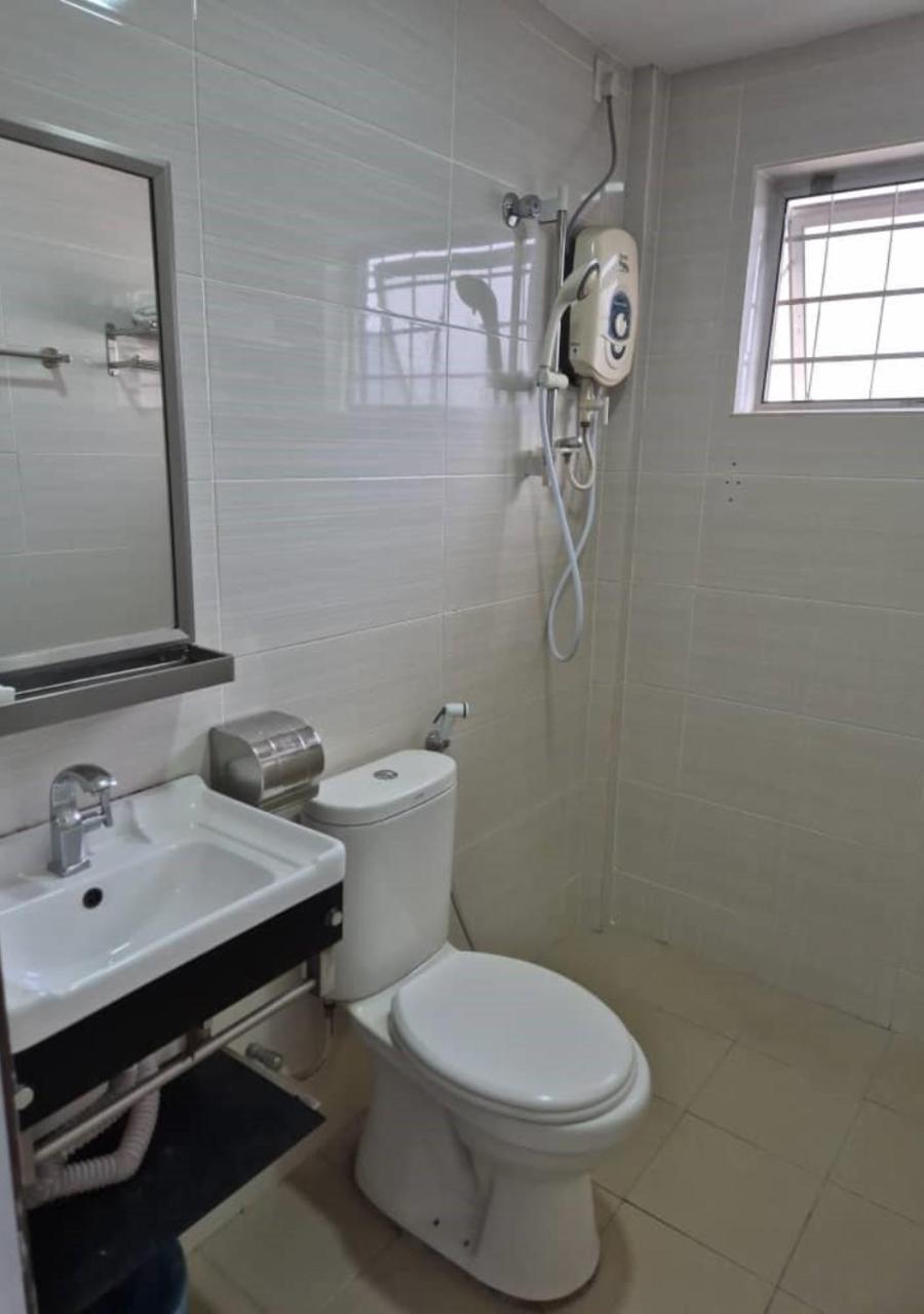 Angsoka Hotel Teluk Intan Esterno foto