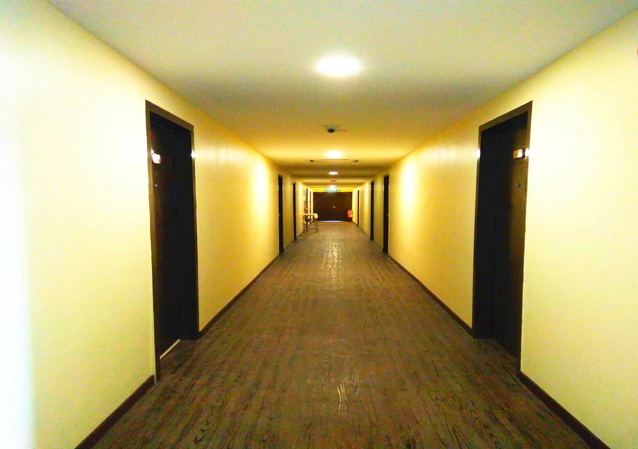 Angsoka Hotel Teluk Intan Esterno foto